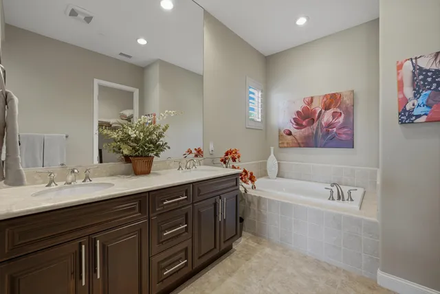 $1,795,000 | 20 Alicante Circle, Rancho Mirage, CA 92270