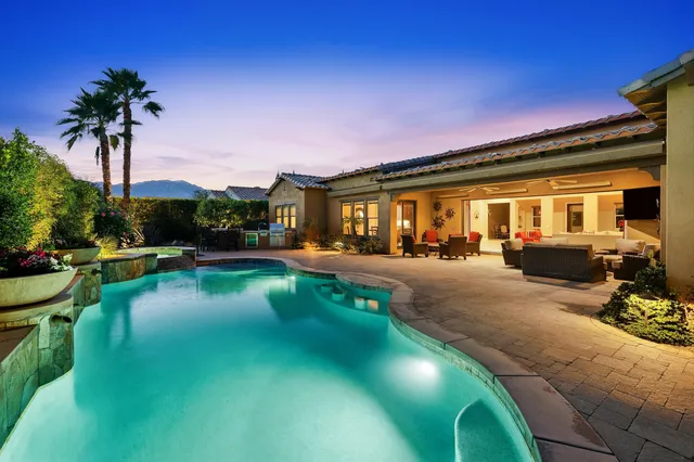 $1,795,000 | 20 Alicante Circle, Rancho Mirage, CA 92270