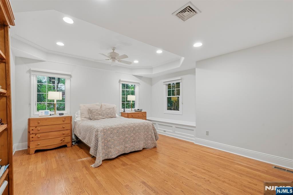580 Ridge Road River Vale, NJ 07675 - Photo 22 of 46 Gallery Image 22