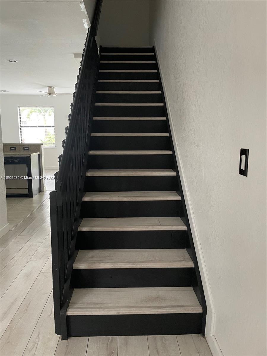 8905 West 35th Way Hialeah, FL 33018 - Photo 3 of 4 a view of entryway