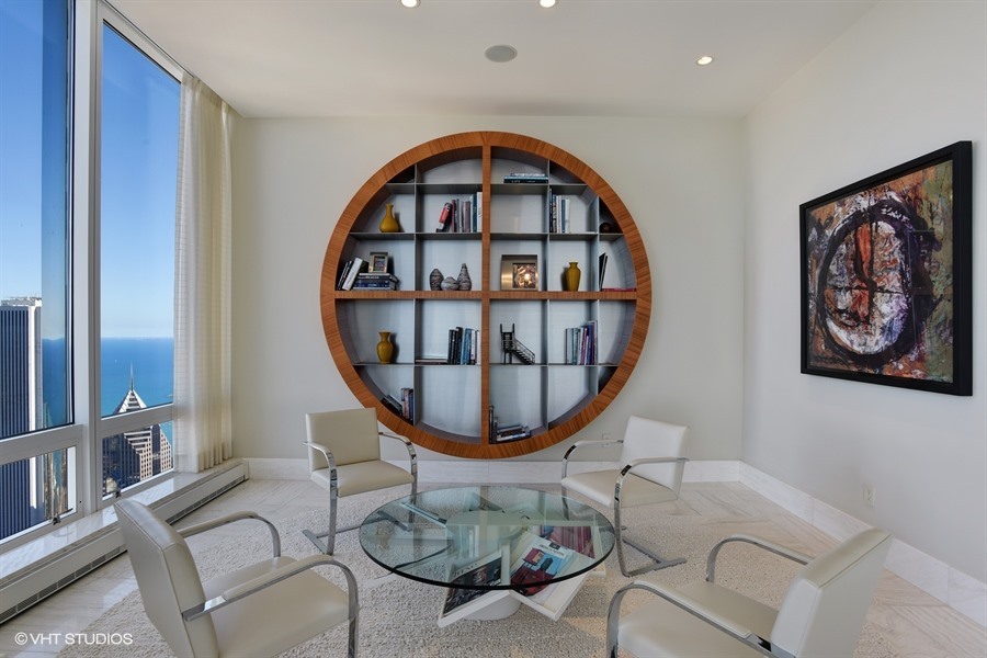 401 North Wabash Avenue, Unit 86A Chicago, IL 60611 - Photo 15 of 54 a view of livingroom with furniture entryway and wooden floor