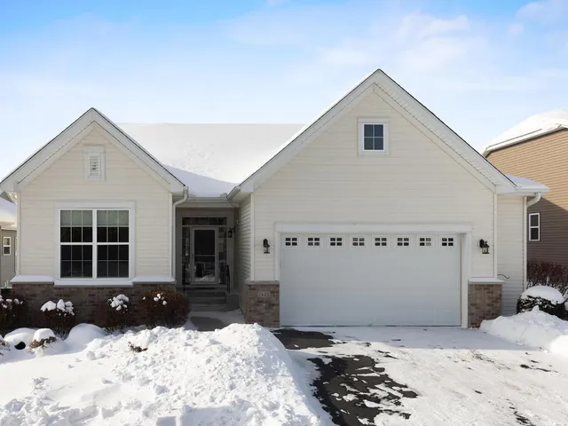 $645,000 | 7425 Peony Lane North, Maple Grove, MN 55311