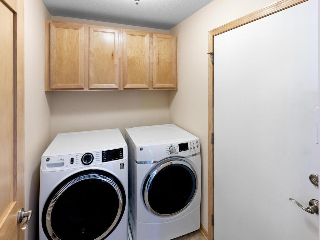 7425 Peony Lane North Maple Grove, MN 55311 - Photo 17 of 76