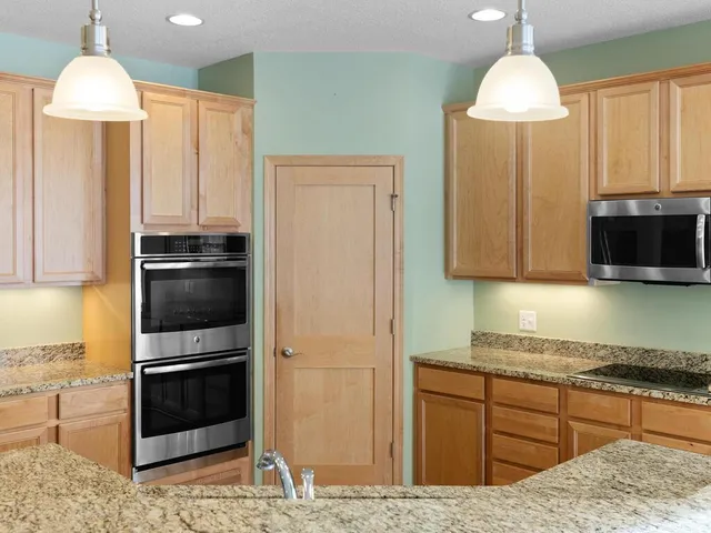 $645,000 | 7425 Peony Lane North, Maple Grove, MN 55311