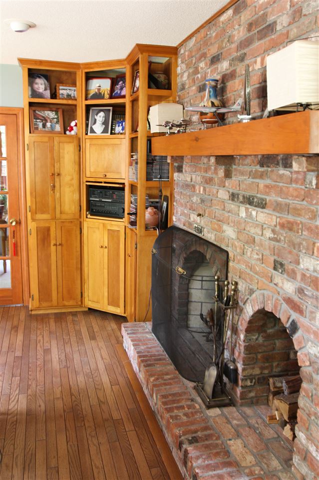 4 Baldwin Street Windham, NH 03087 - Photo 13 of 40