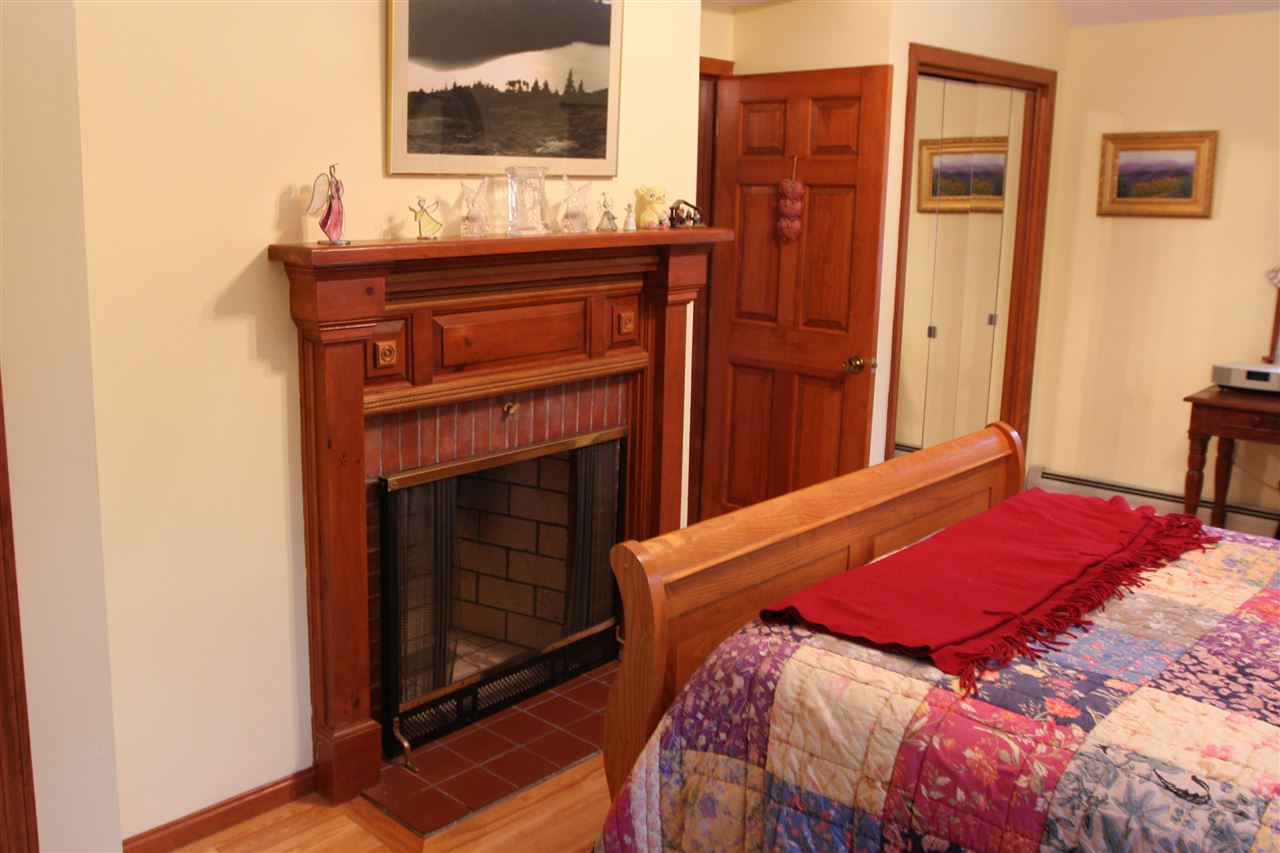 4 Baldwin Street Windham, NH 03087 - Photo 23 of 40