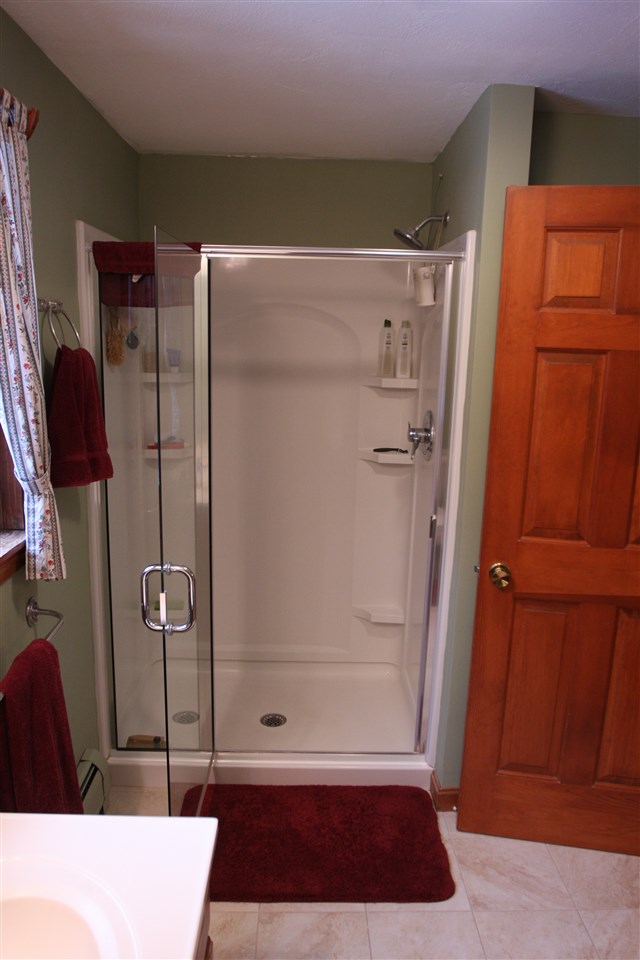 4 Baldwin Street Windham, NH 03087 - Photo 25 of 40