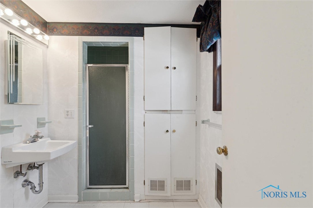 4131 Merriweather Road Toledo, OH 43623 - Photo 30 of 49 Gallery Image 30