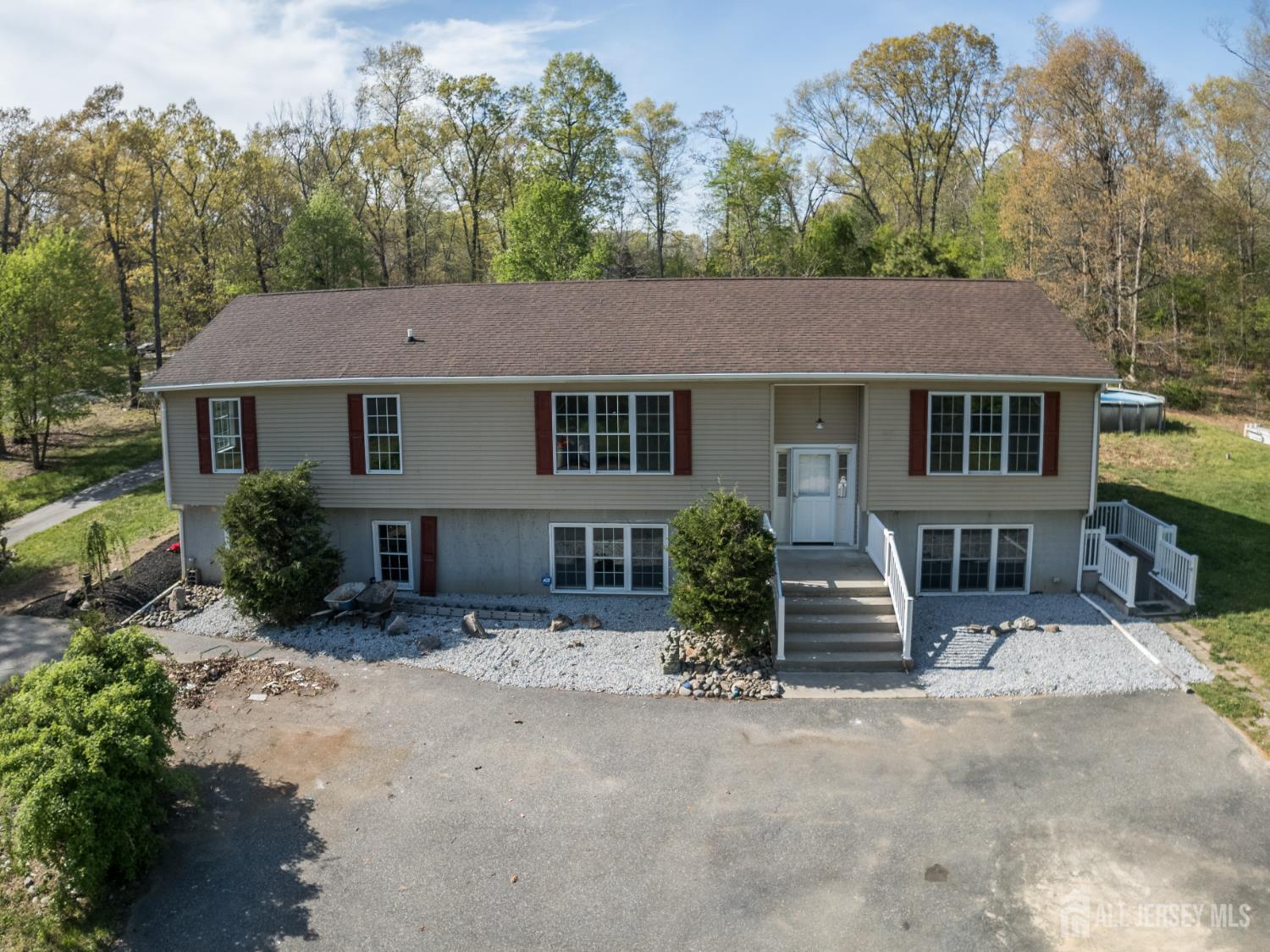 4451 Bernard Road Vineland, NJ 08344 - Photo 2 of 39