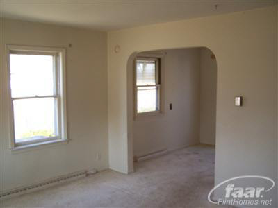 7135 Lapeer Road Davison, MI 48423 - Photo 9 of 21 20124664-8.JPG