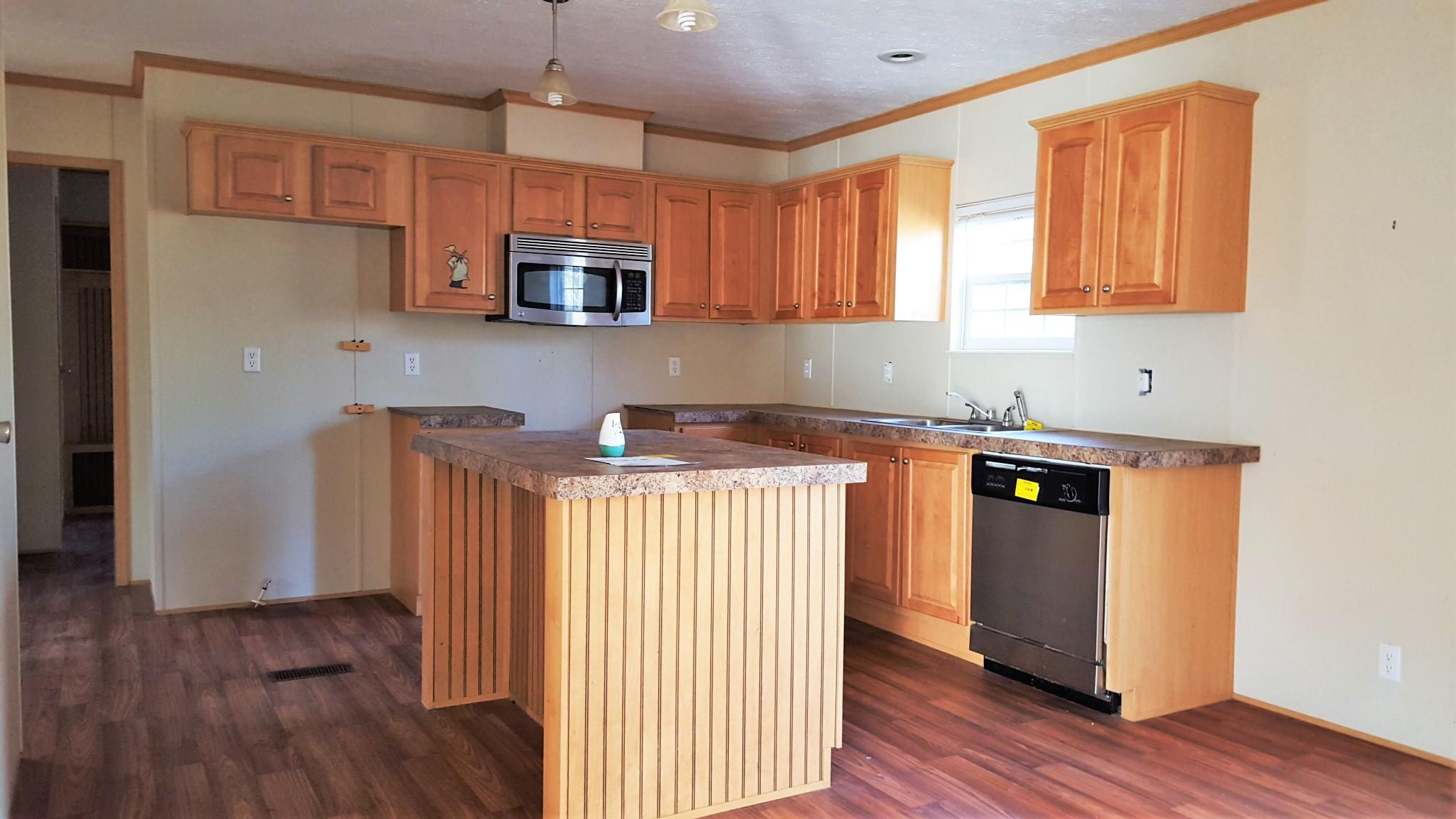 6117 Perry Road, Unit A Knoxville, TN 37914 - Photo 10 of 14 Kitchen