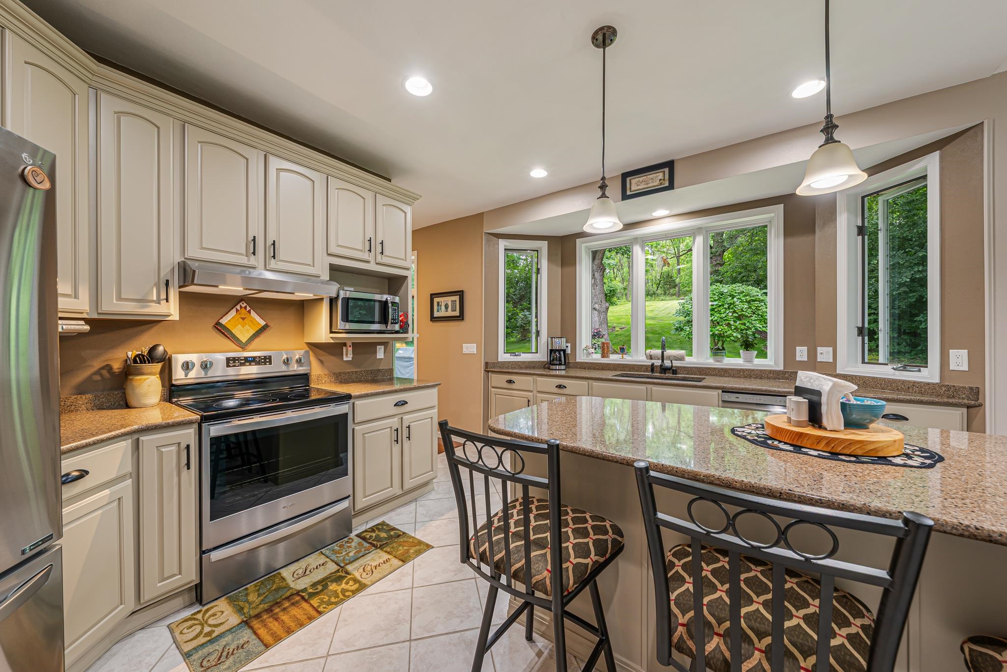 8405 Ridgeview Court Larsen, WI 54947 - Photo 13 of 68