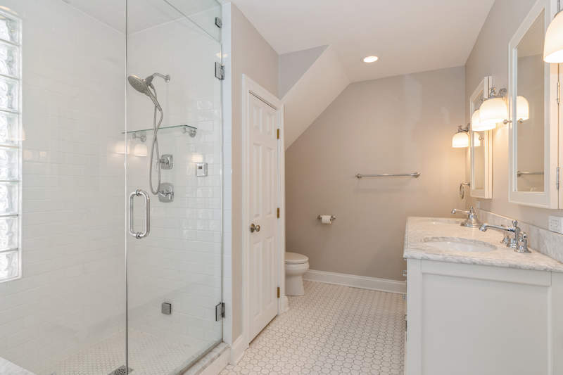 1297 Edgewood Road Lake Forest, IL 60045 - Photo 9 of 20