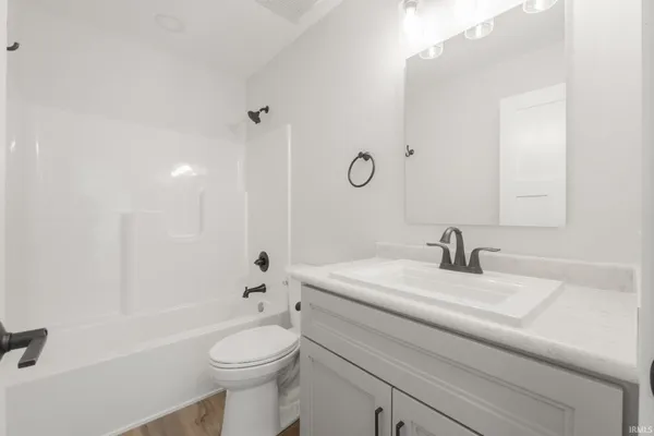 $412,400 | 7205 Starks Boulevard, Fort Wayne, IN 46816