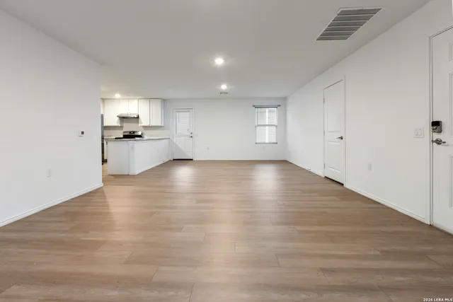 $1,500 | 12006 Still Pass, San Antonio, TX 78221