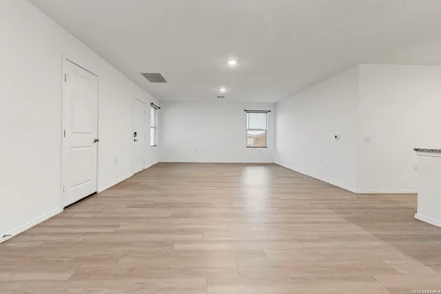 $1,500 | 12006 Still Pass, San Antonio, TX 78221