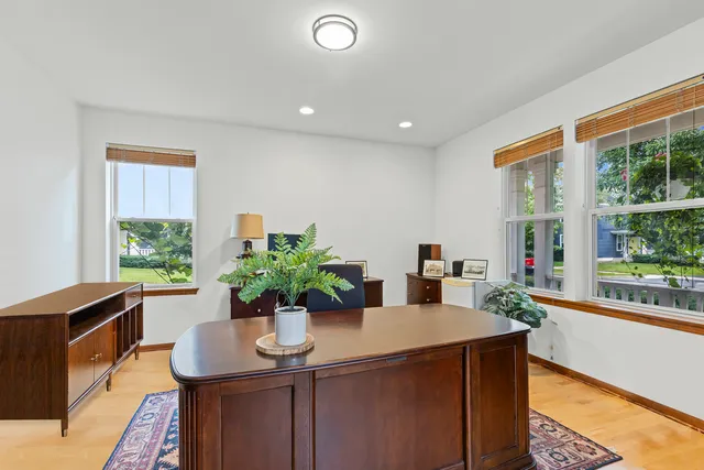 $875,000 | 306 Lasalle Street, Vernon Hills, IL 60061