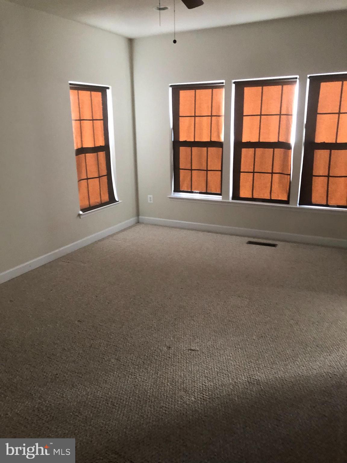 2201 Fleeter Place Silver Spring, MD 20902 - Photo 4 of 5