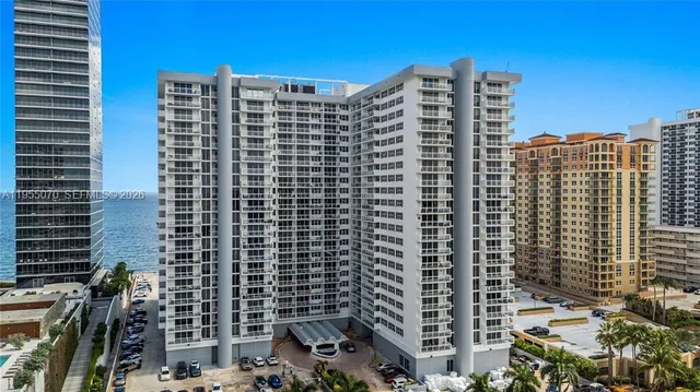 $659,000 | 2030 South Ocean Drive, Unit 727, Hallandale Beach, FL 33009