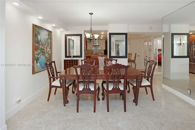 $659,000 | 2030 South Ocean Drive, Unit 727, Hallandale Beach, FL 33009