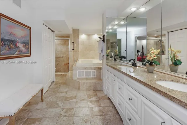 $659,000 | 2030 South Ocean Drive, Unit 727, Hallandale Beach, FL 33009