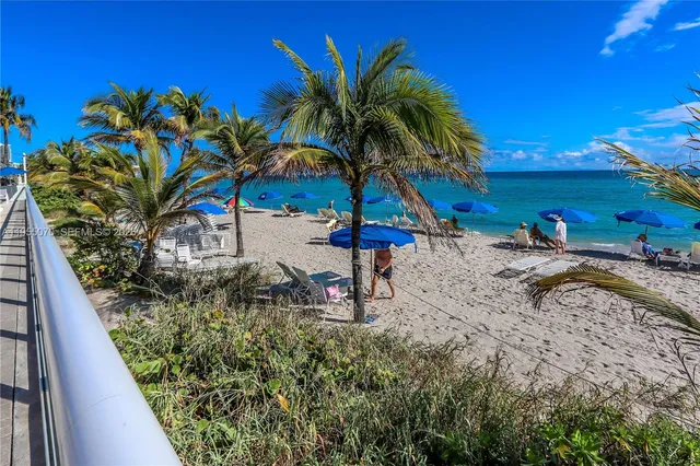 $659,000 | 2030 South Ocean Drive, Unit 727, Hallandale Beach, FL 33009
