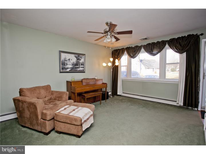 7 Drexel Road Hatboro, PA 19040 - Photo 4 of 25 Gallery Image 4