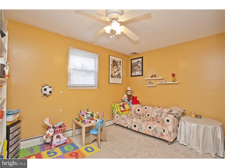 7 Drexel Road Hatboro, PA 19040 - Photo 6 of 25 Gallery Image 6