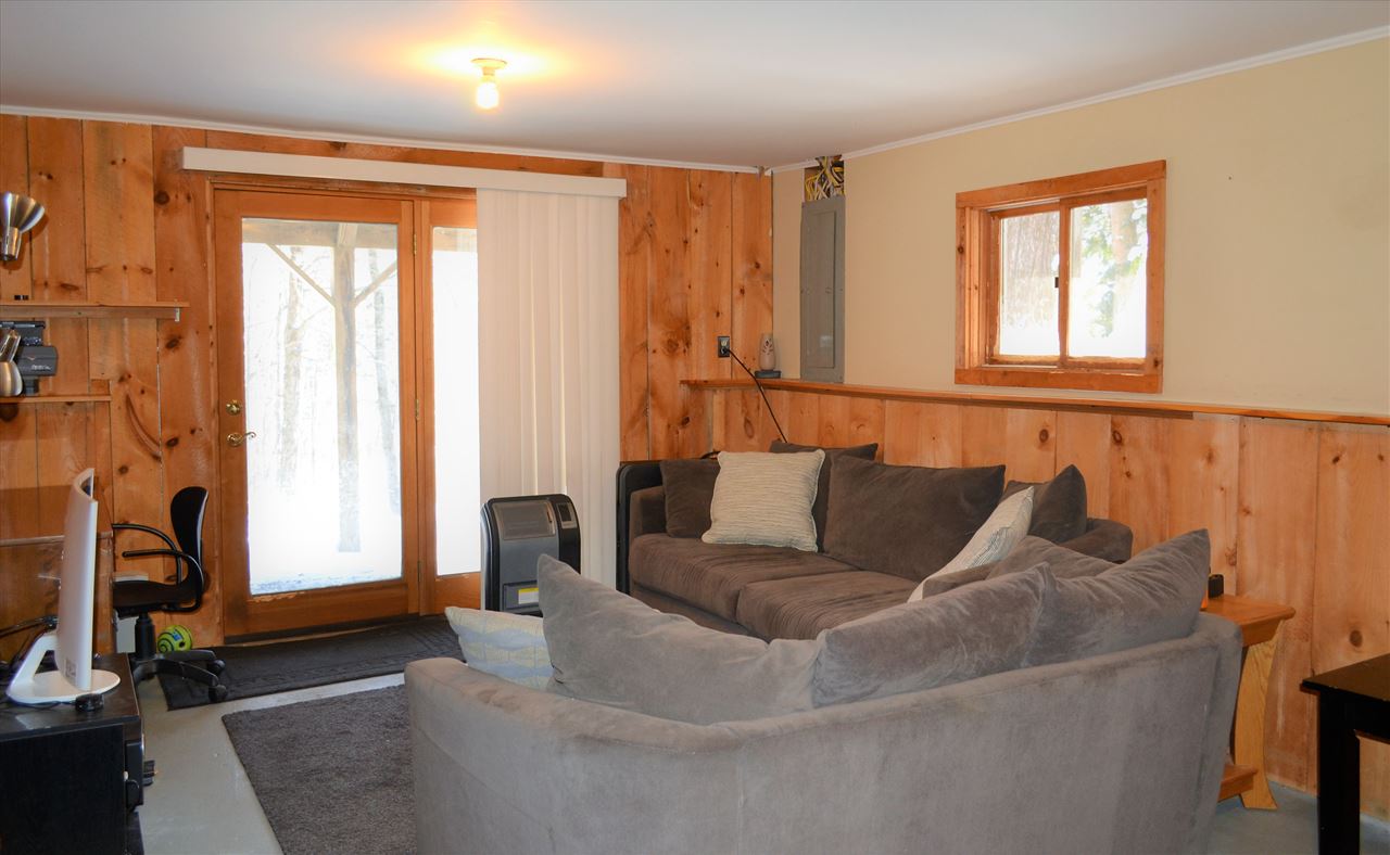 149 Driscoll Hill Road Deering, NH 03244 - Photo 35 of 40