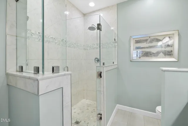 $425,000 | 7710 Astoria Place, Raleigh, NC 27612