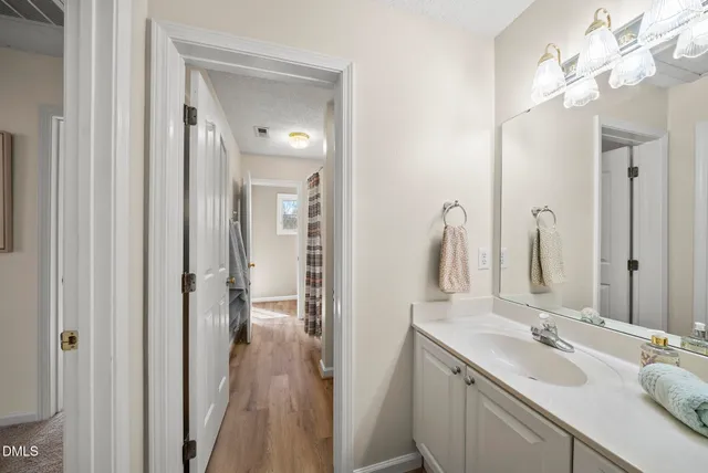 $425,000 | 7710 Astoria Place, Raleigh, NC 27612