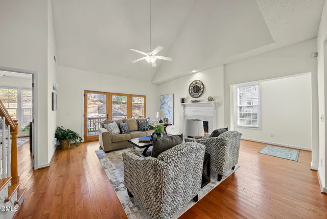 $425,000 | 7710 Astoria Place, Raleigh, NC 27612