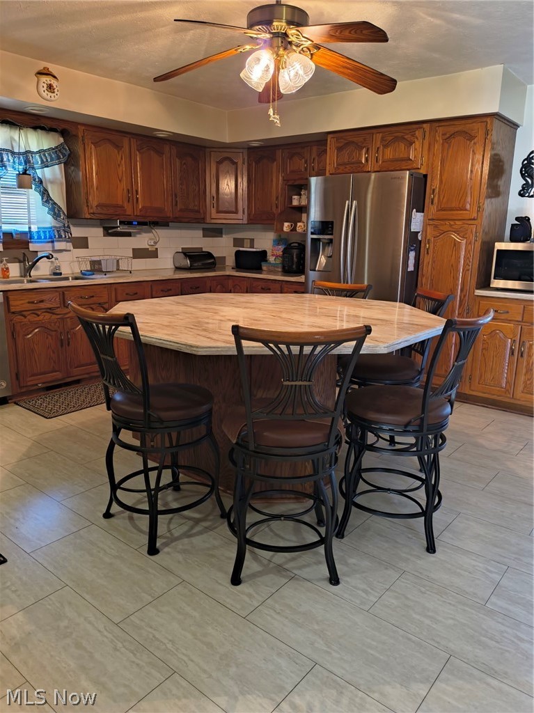 10174 Veto Road Belpre, OH 45714 - Photo 18 of 45 Kitchen with updated flooring.