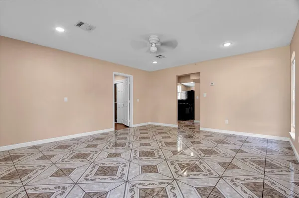 $5,500 | 11207 Indian Trails Drive, Tomball, TX 77375