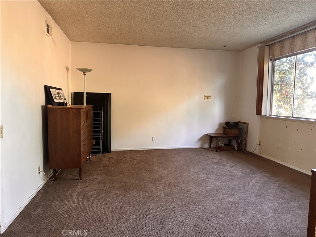 7128 Salisbury Road West Hills, CA 91307 - Photo 12 of 16