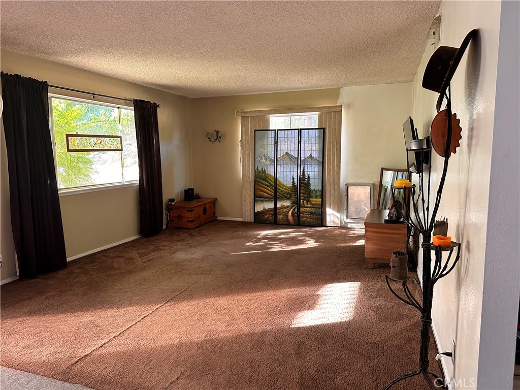 7128 Salisbury Road West Hills, CA 91307 - Photo 7 of 16