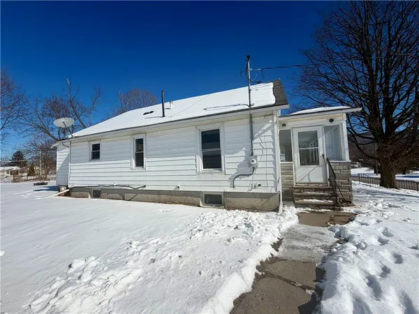 $103,500 | 400 Garfield Street, Elmira, NY 14903