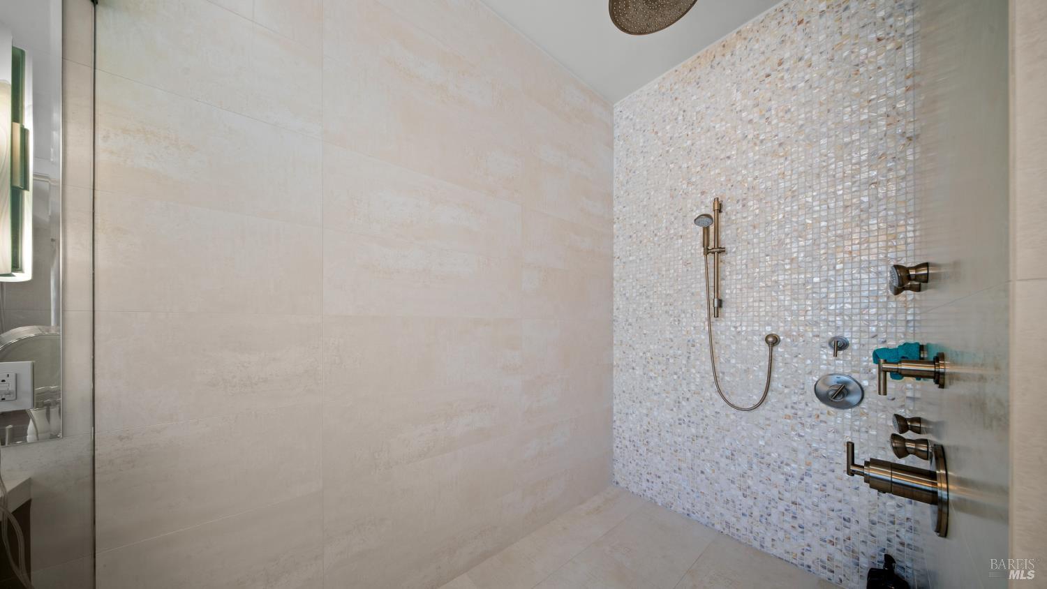 21 Eye Street San Rafael, CA 94901 - Photo 46 of 92