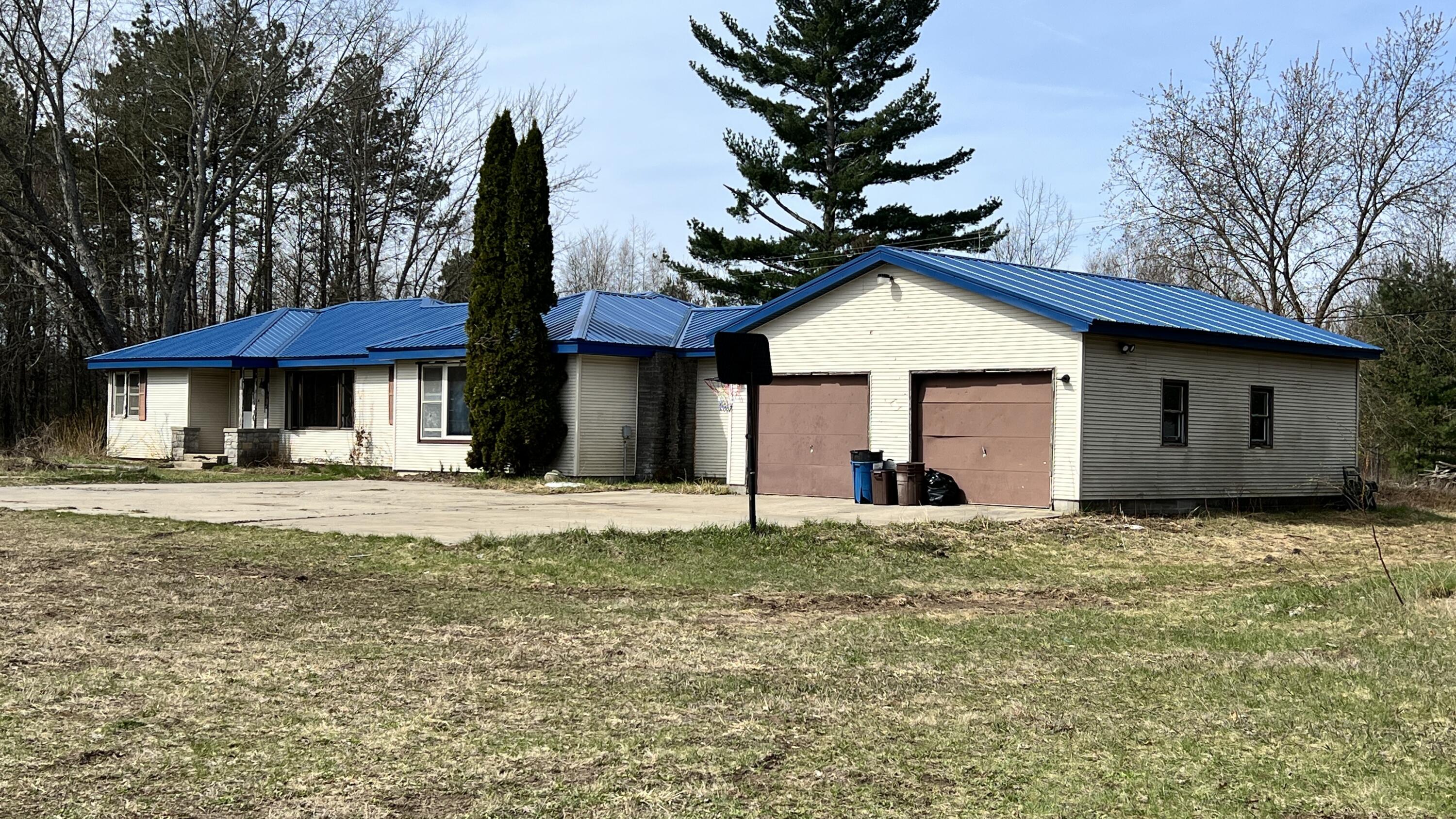 3662 South 37 Road Cadillac, MI 49601 - Photo 4 of 35 Greg Bosscher (13)