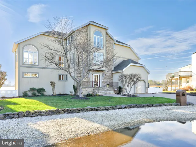 $2,550,000 | 7 White Oak Road, Rehoboth Beach, DE 19971