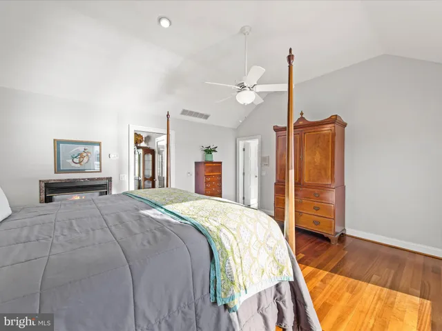 $2,550,000 | 7 White Oak Road, Rehoboth Beach, DE 19971