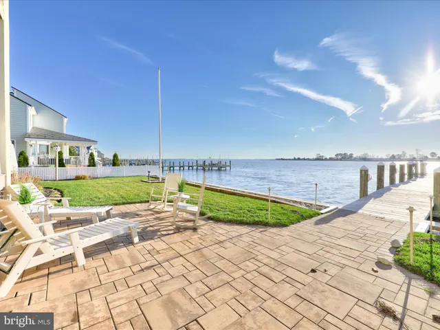 $2,550,000 | 7 White Oak Road, Rehoboth Beach, DE 19971