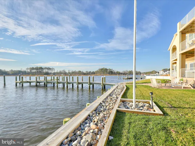 $2,550,000 | 7 White Oak Road, Rehoboth Beach, DE 19971