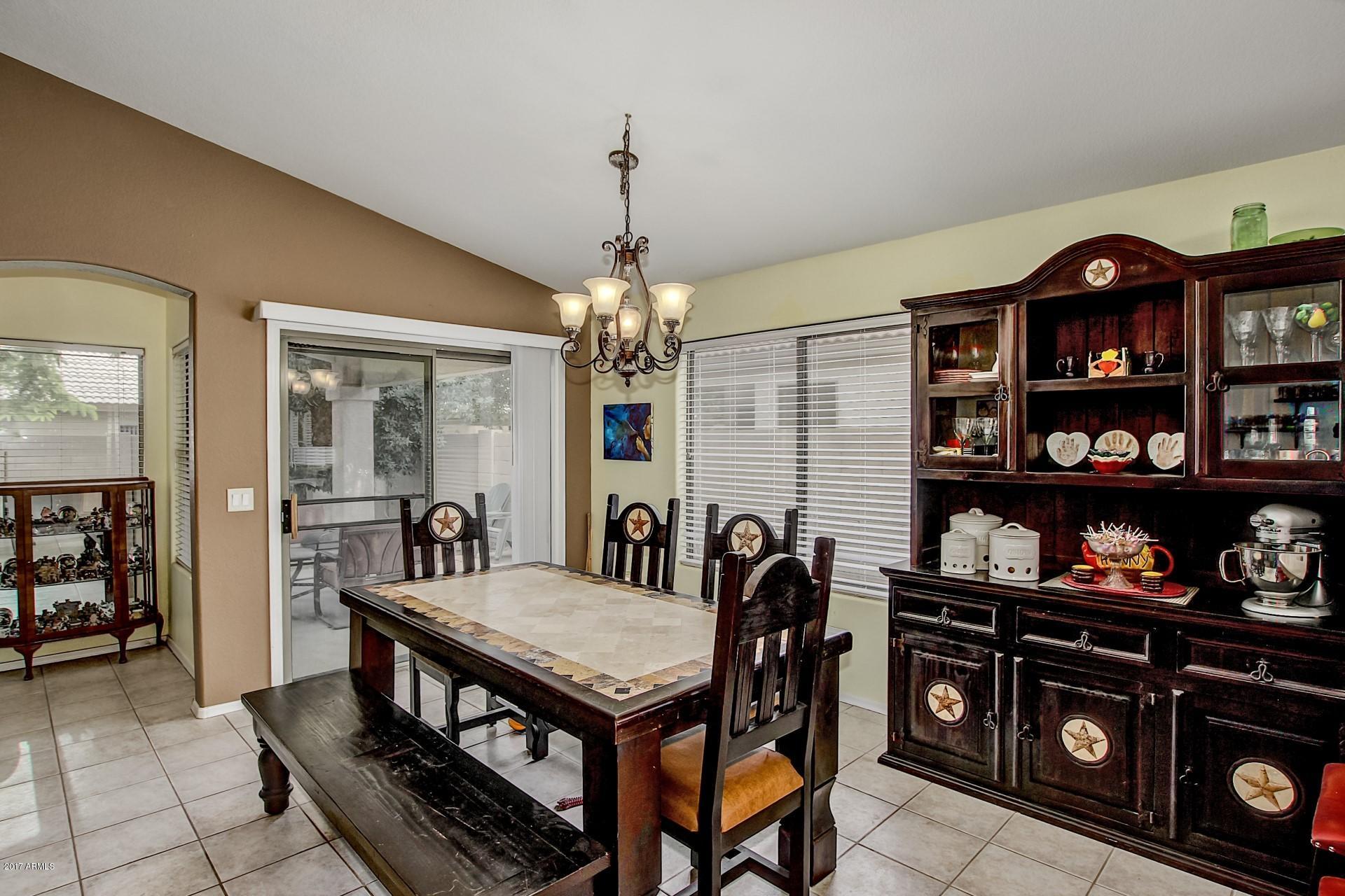 13367 West Redfield Road Surprise, AZ 85379 - Photo 5 of 17