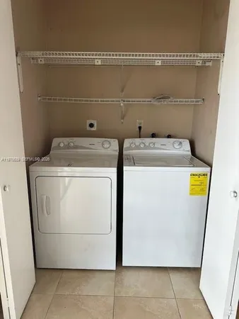 $249,900 | 1521 West 42nd Place, Unit 18, Hialeah, FL 33012