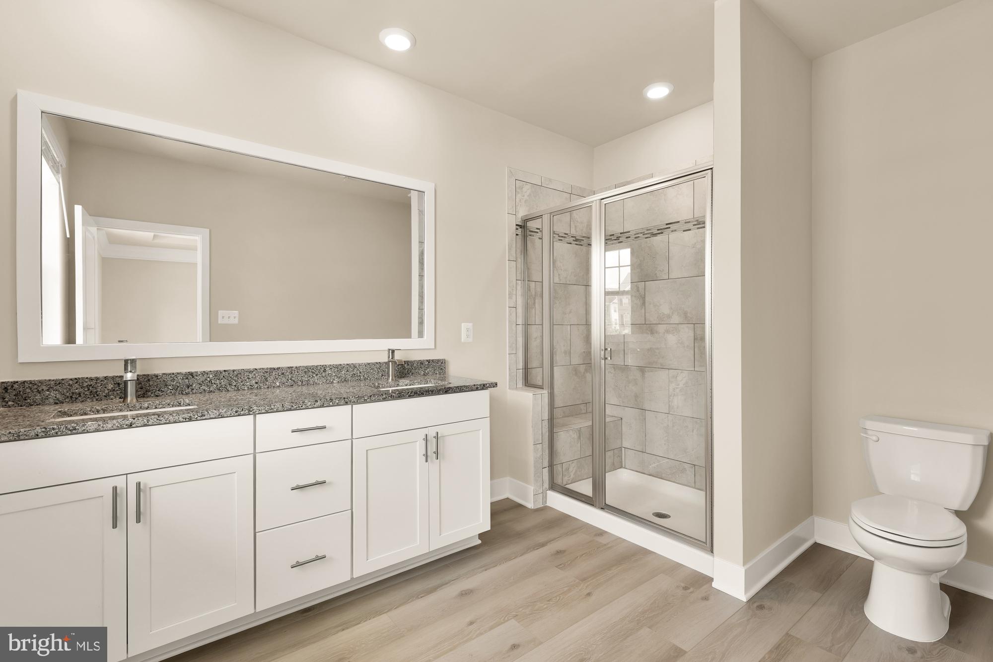 7964 Potter Place, Unit B Elkridge, MD 21075 - Photo 16 of 25 Primary Bathroom