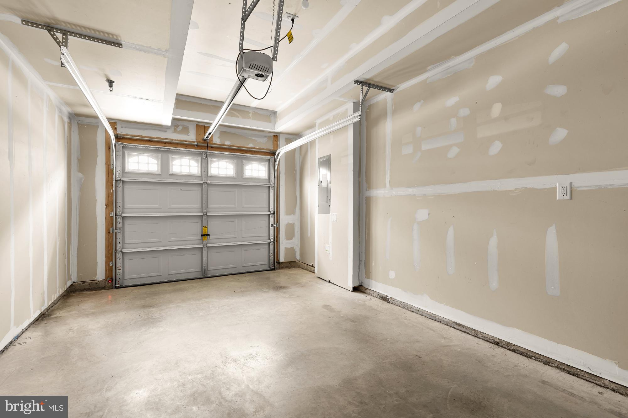 7964 Potter Place, Unit B Elkridge, MD 21075 - Photo 23 of 25 Garage