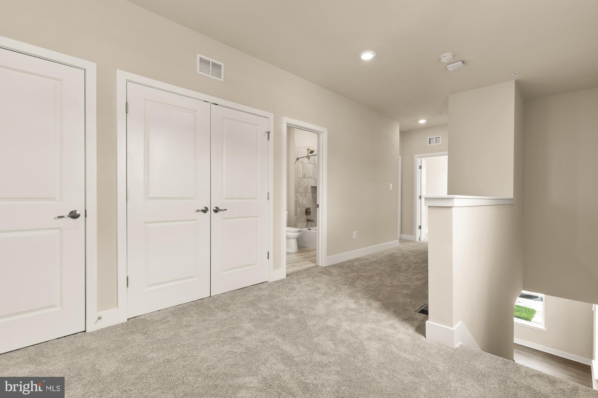 7964 Potter Place, Unit B Elkridge, MD 21075 - Photo 10 of 25 Upper Level Landing