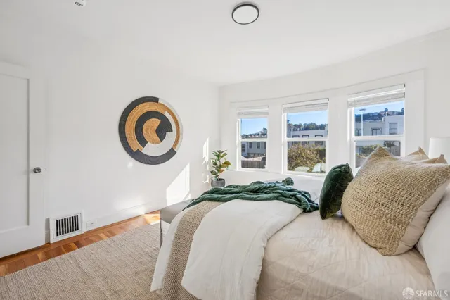 $1,595,000 | 1850 23rd Avenue, San Francisco, CA 94122