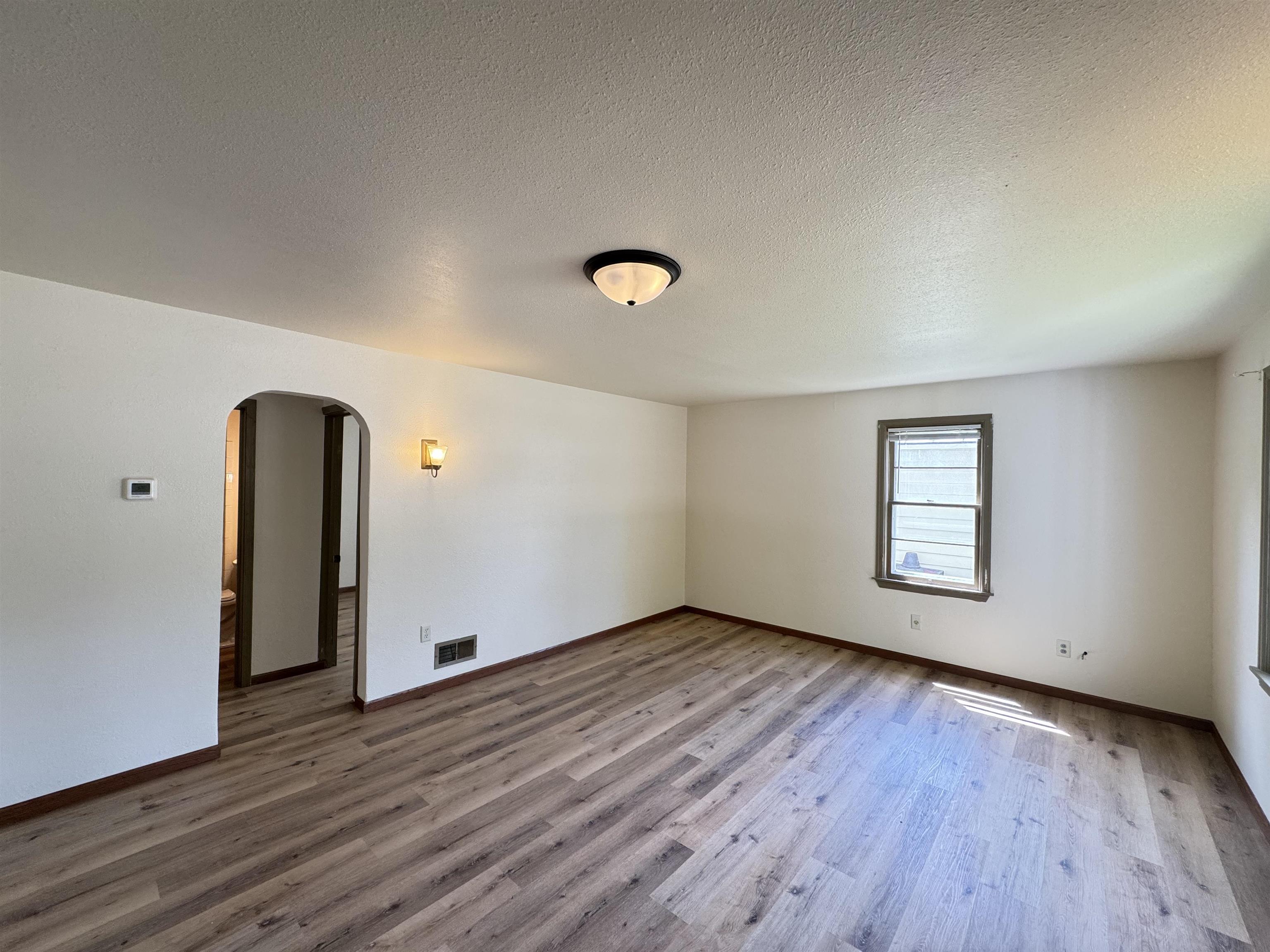 720 East Fulton Street Waupaca, WI 54981 - Photo 6 of 24
